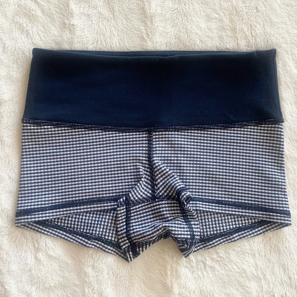 Lululemon Yoga Short
